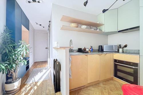 Bright apartment in Mouzaïa Paris 19th arrondissement