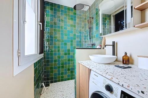 Bright apartment in Mouzaïa Paris 19th arrondissement