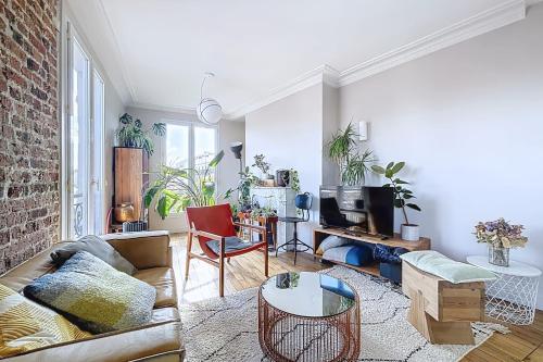Bright apartment in Mouzaïa Paris 19th arrondissement
