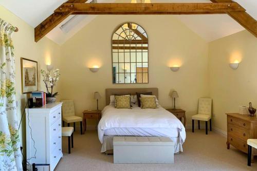 Voodi või voodid majutusasutuse 1 Bed Cottage - Sleeps 2 Parking Wifi toas