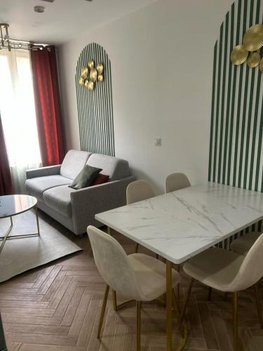 MOON 26 - Appartement Nice 6P