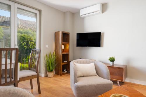 Apartment with views -Santa Isabel Square- 2Bd1Bth