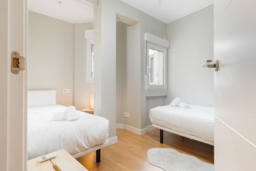 Apartment with views -Santa Isabel Square- 2Bd1Bth