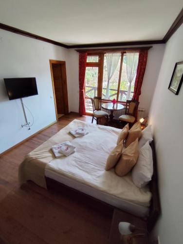 Postel nebo postele na pokoji v ubytování Mountain View ECOVILLA