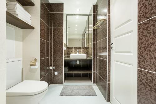 Un baño de Vabaduse Apartments