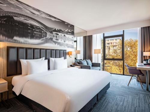 Gallery image of Tbilisi Saburtalo Hotel by Mercure in Tbilisi City