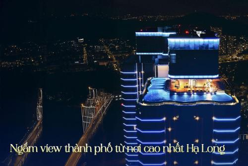 Φωτογραφία από το άλμπουμ του À La Carte Ha Long Studio Apartment- Sea View Room σε Ha Long