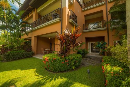 Zahrada ubytování Veranda 6F 2 bdr Garden View in Los Suenos