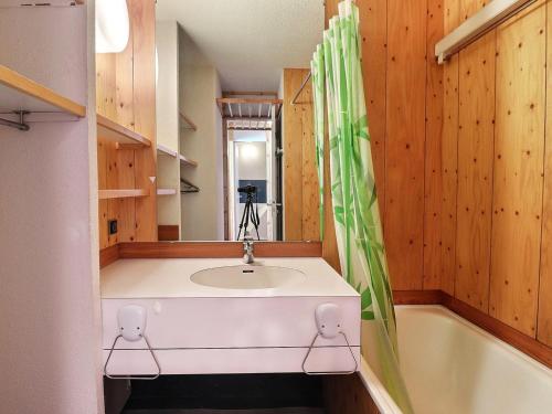 Studio Divisible, Skis aux Pieds, 4 Pers, Méribel