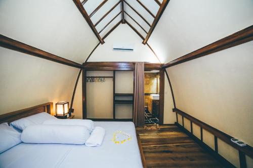 Gallery image of Island Beach Bungalow in Gili Trawangan