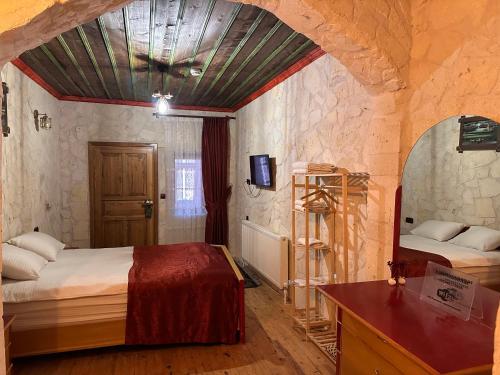 Ein Bett oder Betten in einem Zimmer der Unterkunft Kale House Nar