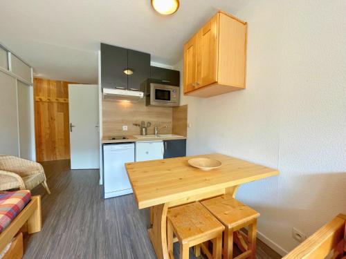 Studio pour 4 aux Ménuires, rénové, vue montagne - FR-1-452-255