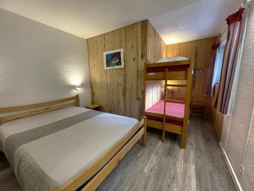 Appartement éco 2 pièces, balcon sud, animaux admis, 6 pers. - FR-1-452-206