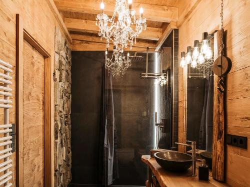 Vannituba majutusasutuses Romantikchalet Fuchsbau