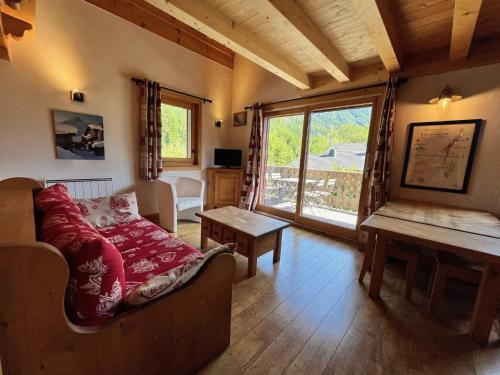 Appartement T3 confortable proche centre avec balcon et parking - FR-1-624-42