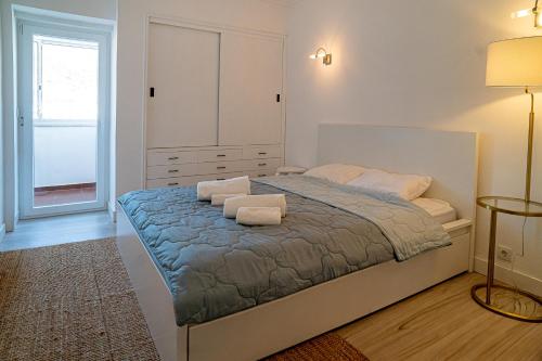 Sesimbra 99 - Apartment with Seaview, 5min walk to the Beach