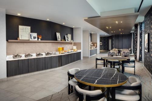 Εστιατόριο ή άλλο μέρος για φαγητό στο Hyatt House Washington DC Downtown Convention Center