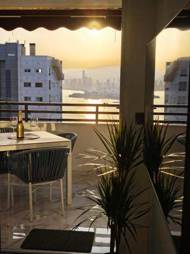 Sea&Skyline Suites Benidorm photo 24