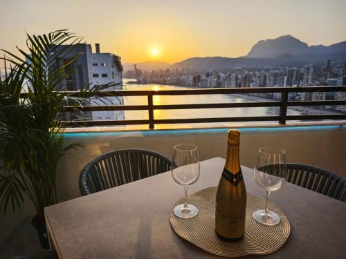 Sea&Skyline Suites Benidorm photo 23