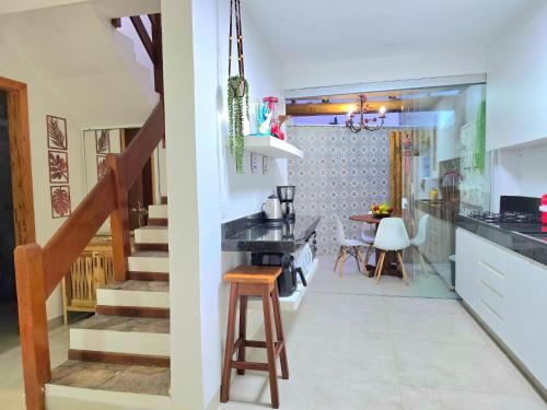Dapur atau dapur kecil di Vista para o mar Arraial d'Ajuda