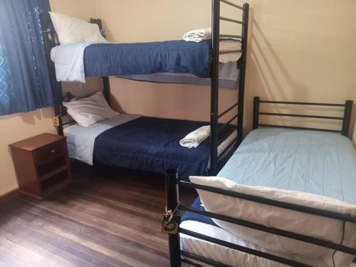 Cama o camas de una habitación en Friendly House & Hostel 2