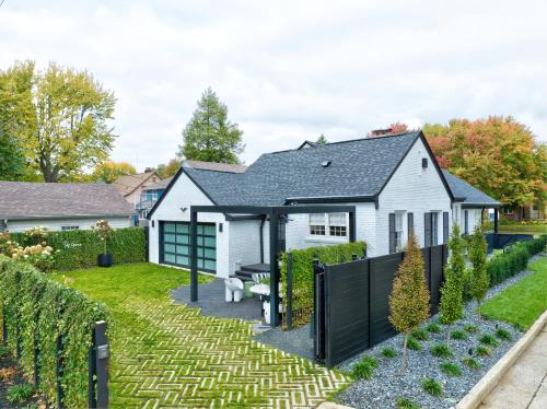 Vườn quanh Ivy Grace - 4 Br, Stylish, Pet-friendly Retreat