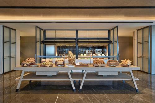 Φαγητό σε αυτό το ξενοδοχείο ή κάπου εκεί κοντά