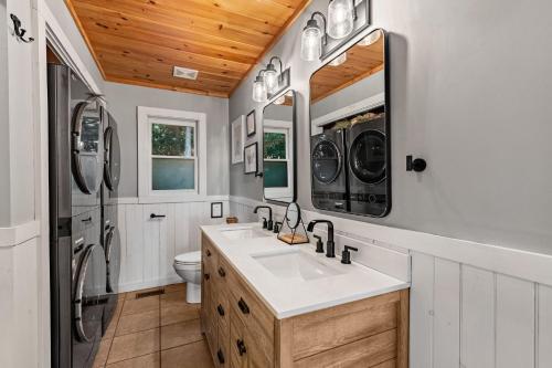 Foto de la galería de Once Upon an Oak Ledge en Morganton