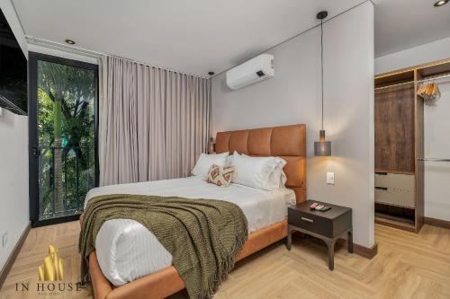 Postel nebo postele na pokoji v ubytování Morph 301 - Fresh Air Retreat in Poblado/AC