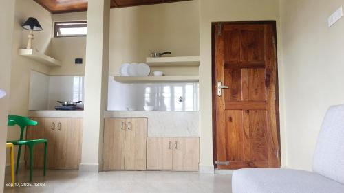 Η κουζίνα ή μικρή κουζίνα στο WanKai Homestay