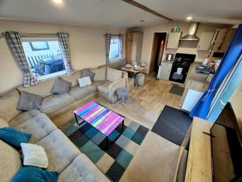 an overhead view of a living room with a couch at Birchington Vale Trieste - Sleeps 8, pet friendly & Family friendly in Birchington
