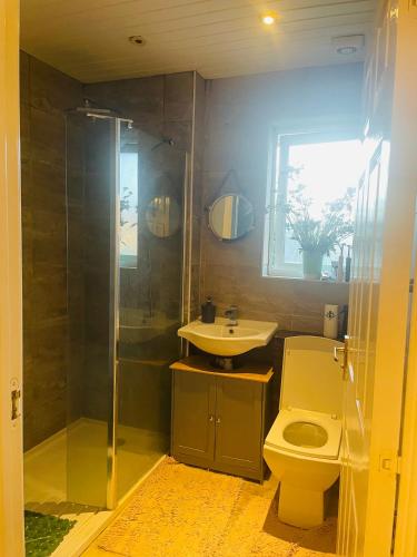Gallery image of Asha in Isleworth