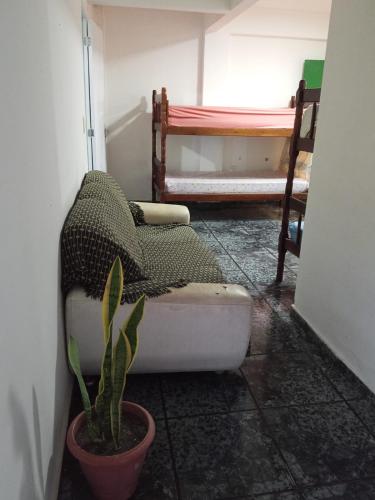 Katil atau katil-katil dalam bilik di Hostel Hermanos