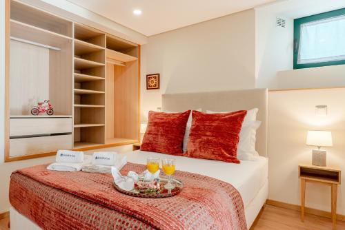 Katil atau katil-katil dalam bilik di Foz Seaview Houses by Host Wise