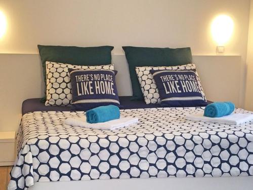 Apartments Mateo - One Bedroom Apartment - Blue