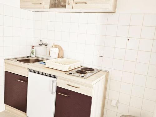 Apartments eljka - Studio Apartment with Terrace with Sea View 5