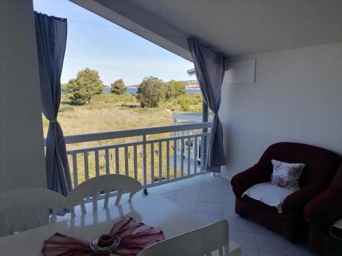 Apartments Libertas - Two Bedroom Apartment with with Terrace and Sea View 7