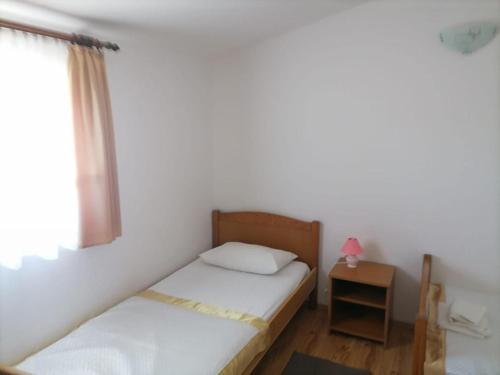 Apartments Libertas - Two Bedroom Apartment with with Terrace and Sea View 7