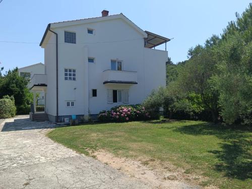 Apartment Kureli - Two Bedroom Apartment with Terrace