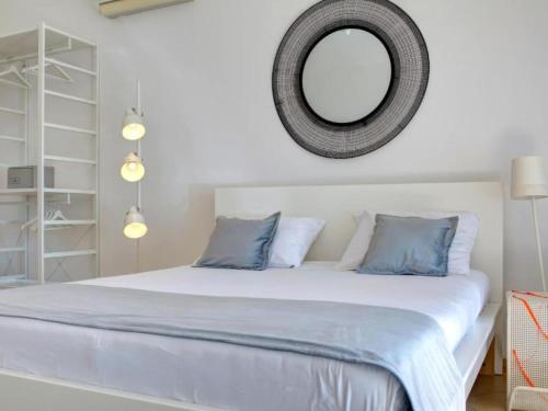 One-Bedroom Apartment With Sea View Premium