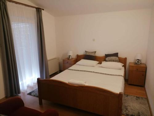 Apartments Libertas - Two Bedroom Apartment with with Terrace and Sea View 12