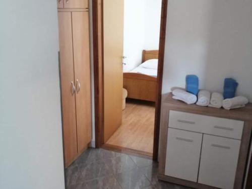 Apartments Milakovic-Kanica - Standard One Bedroom Apartment with Sea View and Terrace