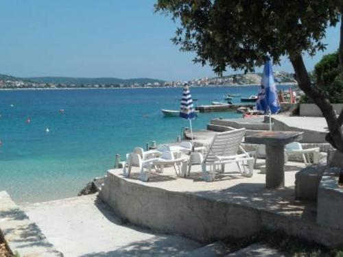 Apartments Milakovic-Kanica - Standard One Bedroom Apartment with Sea View and Terrace