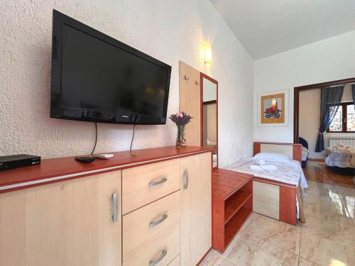 Apartments Butkovi - One Bedroom Apartment A2