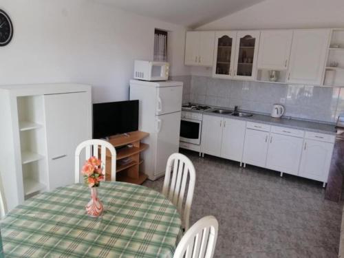 Apartments Milakovic-Kanica - One Bedroom Apartment with Sea View and Terrace