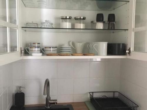 Beach House - 2m from beach - Three Bedroom House