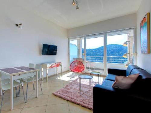 One-Bedroom Apartment With Terrace And Sea View Superior 1