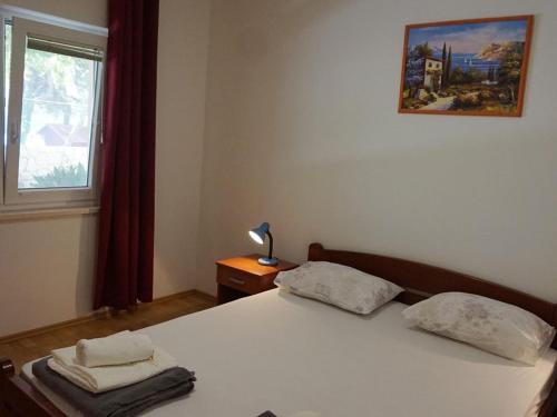 Beach House uljana - Two Bedroom Apartment with Terrace 1