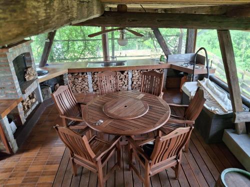 Гостиная зона в Holiday Home Nadira - Two Bedroom Apartment
