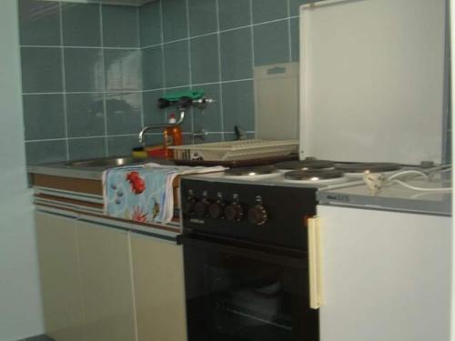 Apartment with Terrace and Sea View Brodarica - Two Bedroom Apartment with Sea View